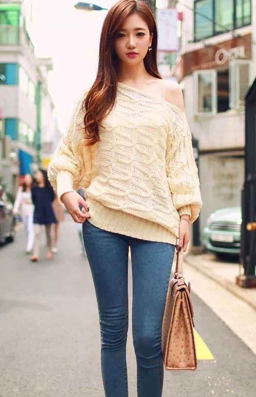 紧身牛仔穿出优雅气质,牛仔系类穿出大牌感觉