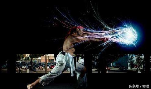 鲤鱼汤适合老人么,老人鲤鱼汤怎么熬补身体