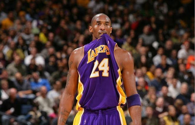 NBA消失的球场癖好：一人爱老婆罚球前要亲吻，结果还是离婚了