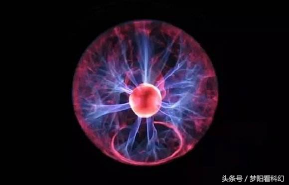 球状闪电能致死吗,被球状闪电击中后变成量子态的人