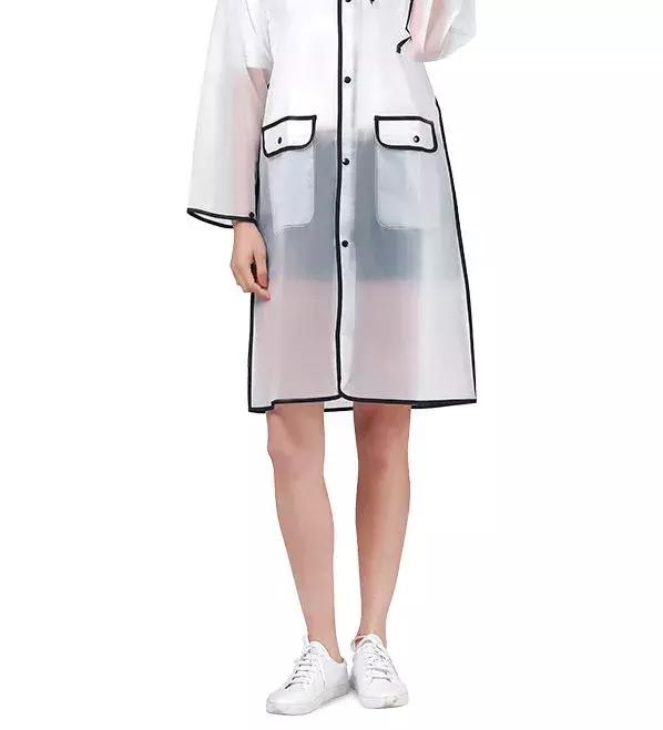 夏日出门必备装备,雨天必备的装备有哪些呢