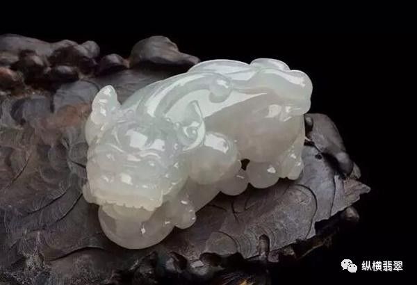 歪头翡翠貔貅招横财，正脸翡翠貔貅守正财，还有最后一点不能轻忽