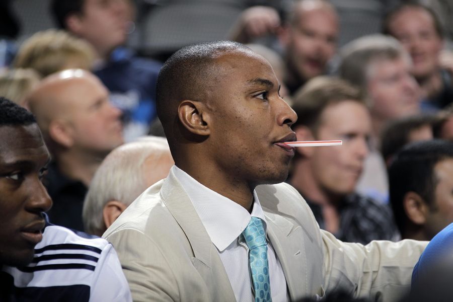 NBA消失的球场癖好：一人爱老婆罚球前要亲吻，结果还是离婚了