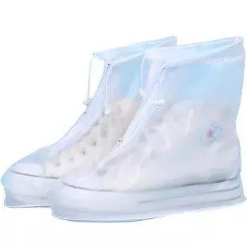 夏日出门必备装备,雨天必备的装备有哪些呢