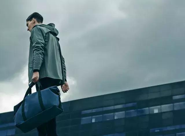 夏日出门必备装备,雨天必备的装备有哪些呢