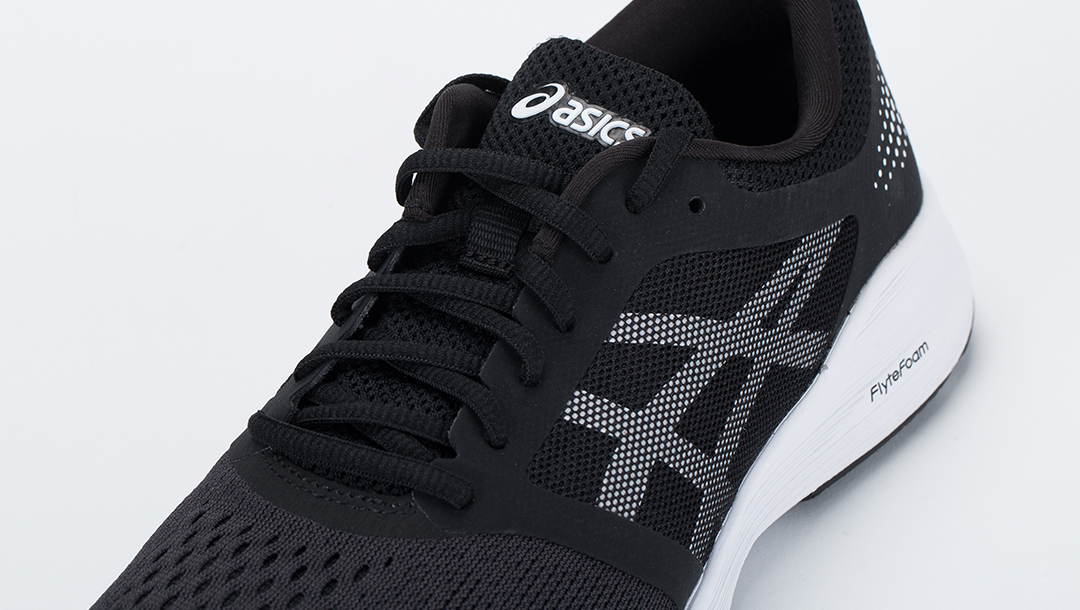 没有Gel缓震胶还是ASICS跑鞋吗？RoadHawkFF跑鞋才是ASICS的未来