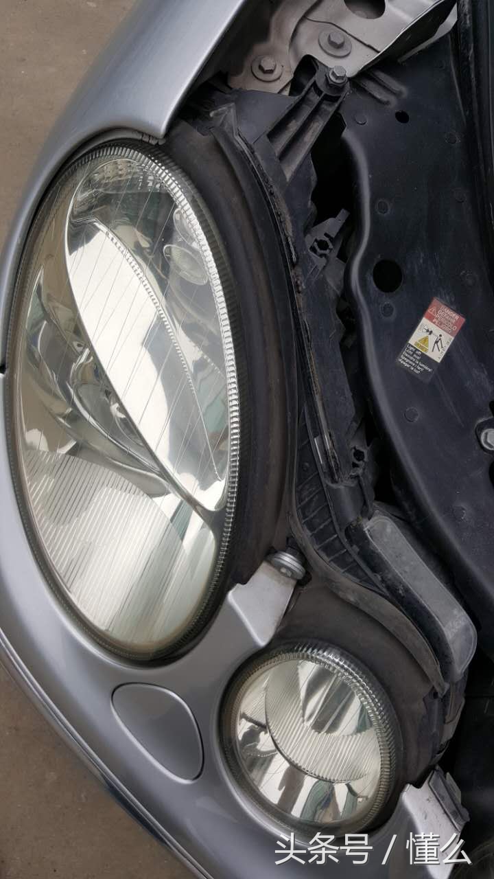 02款四眼奔驰w211入手要关注什么,2007年四眼奔驰w211值得买吗