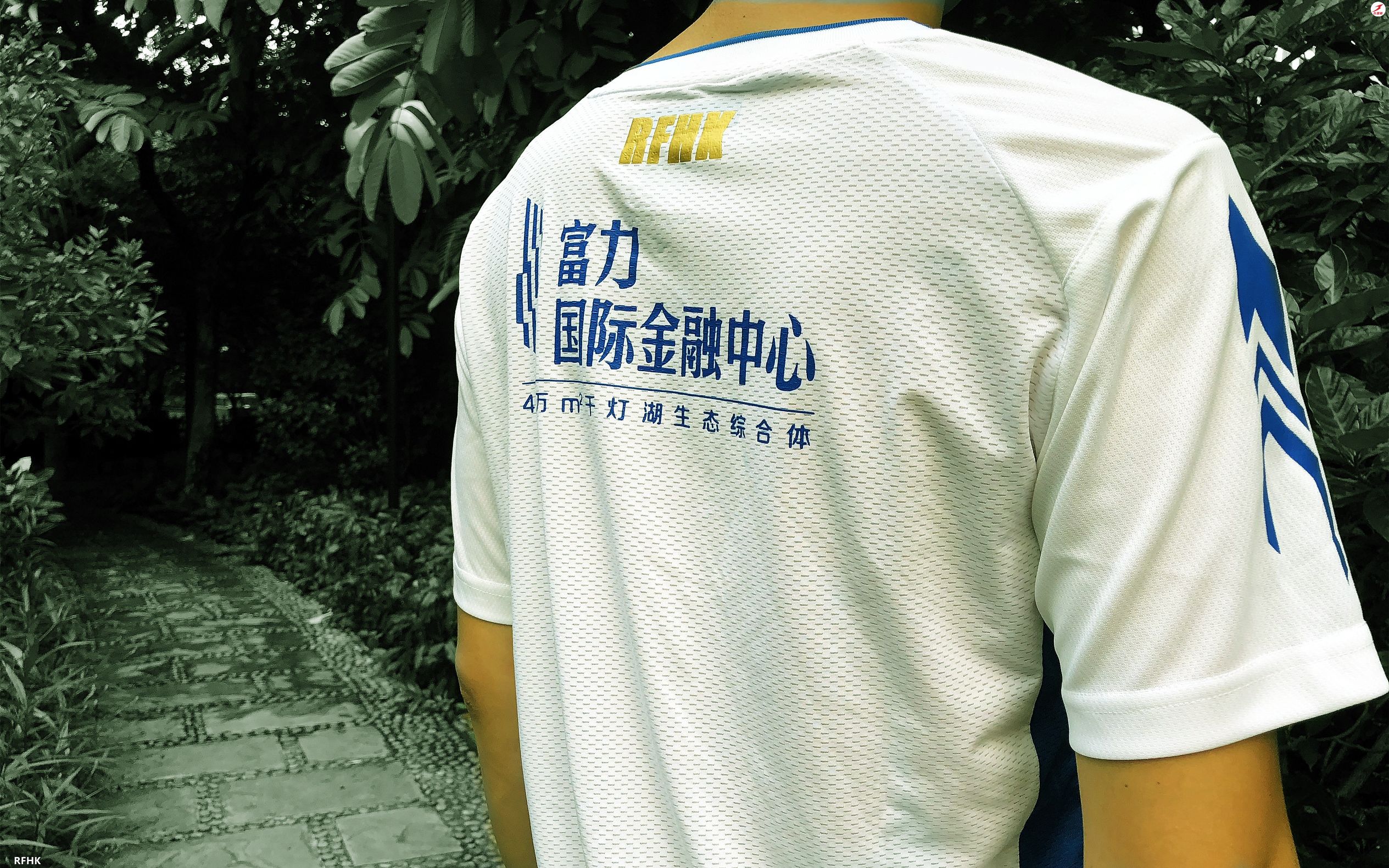 高仿球衣能看出假的吗,高仿球衣和真球衣区别