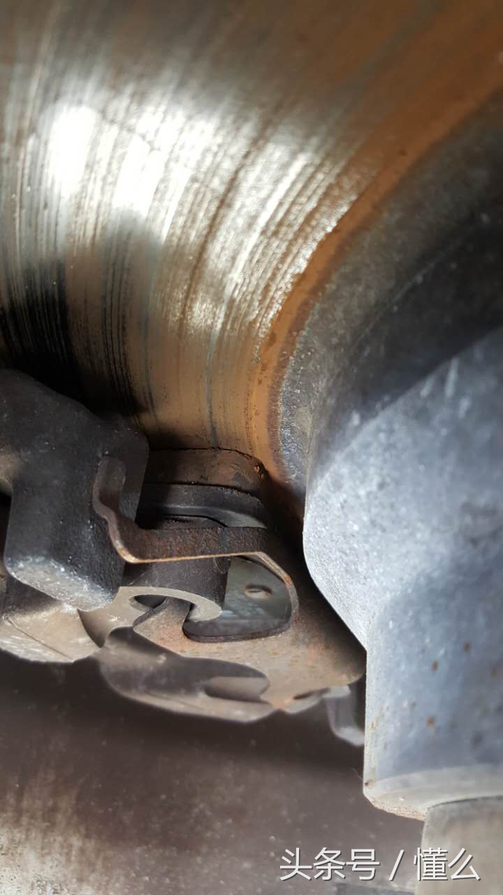 02款四眼奔驰w211入手要关注什么,2007年四眼奔驰w211值得买吗