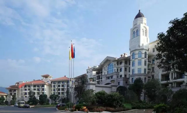 鍥藉簡鍗佸ぇ涓嶆暍鍘荤殑鏅偣,鍥藉簡鏃呮父灏忎紬鍩庡競