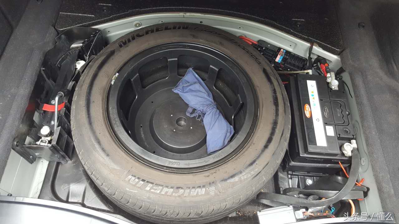 02款四眼奔驰w211入手要关注什么,2007年四眼奔驰w211值得买吗