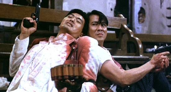 七年内周星驰帮他赚了三亿却只拿七十万，可他却说周星驰像条狗？