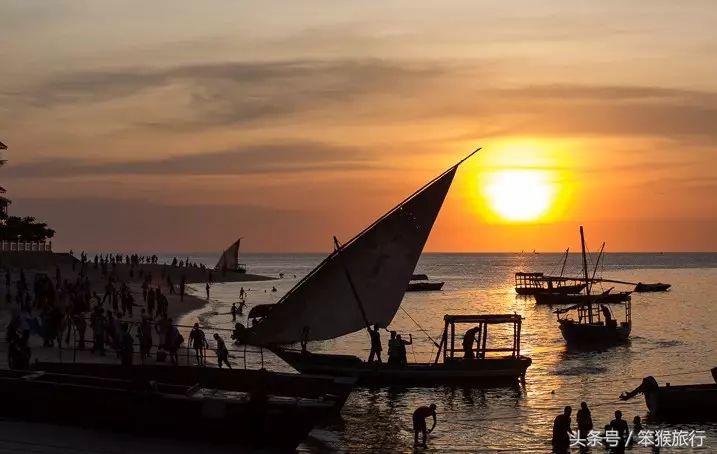 如何征战朋友圈？这个超洗眼睛的地方可落地签一周预算5K+