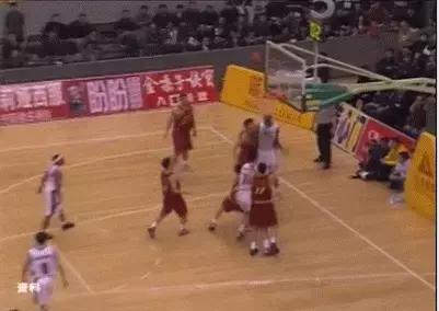 姚明火箭队球衣退役演讲,姚明球衣退役纪录片