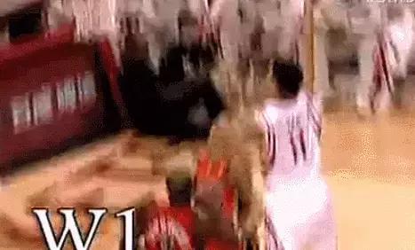 姚明火箭队球衣退役演讲,姚明球衣退役纪录片