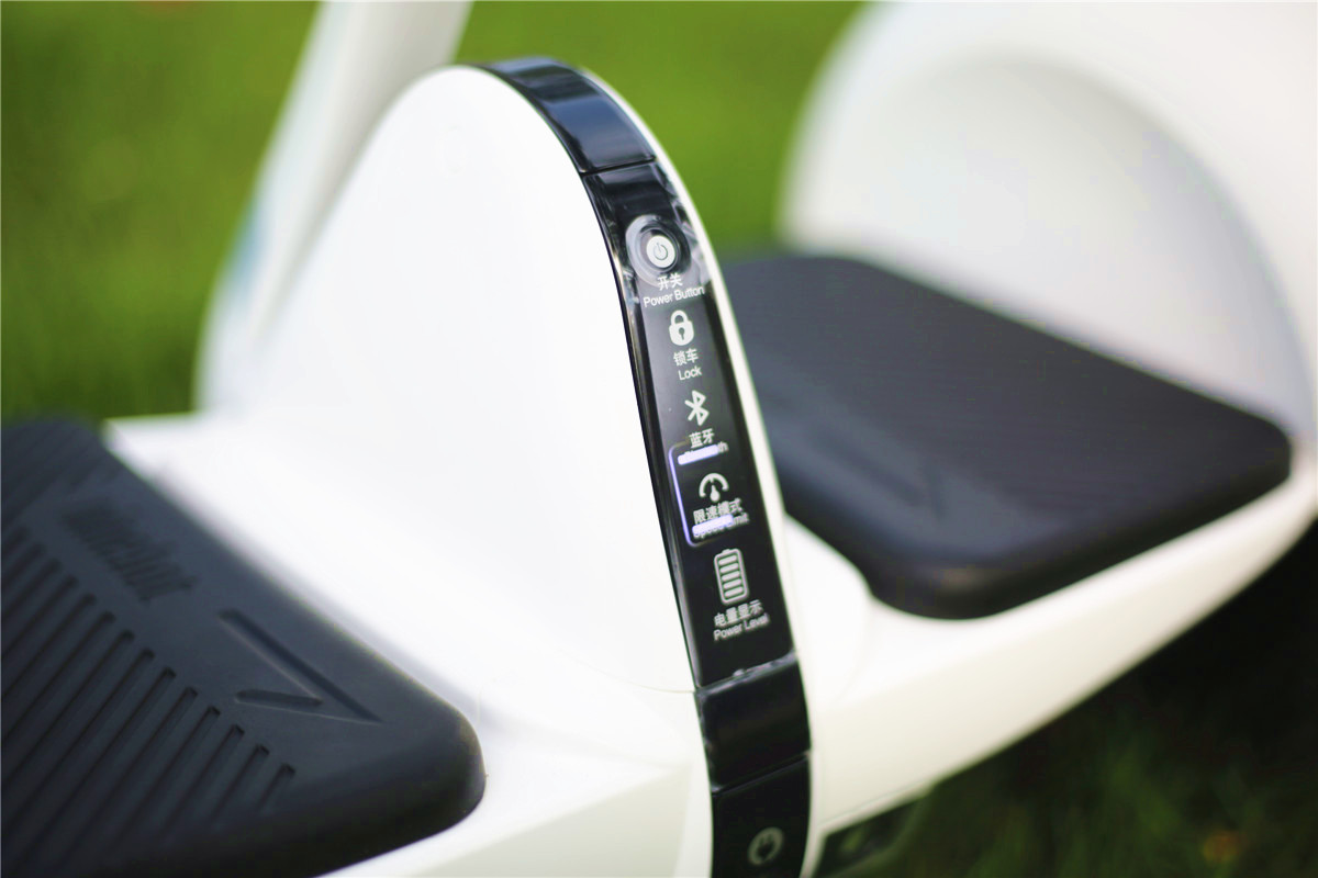 享受炫酷智能骑行，永远不向青春说再见小米九号智能平衡车评测