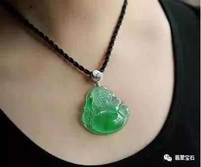 本命佛怎么戴,本命佛的戴法如何正确佩戴本命佛