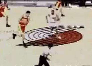 姚明火箭队球衣退役演讲,姚明球衣退役纪录片