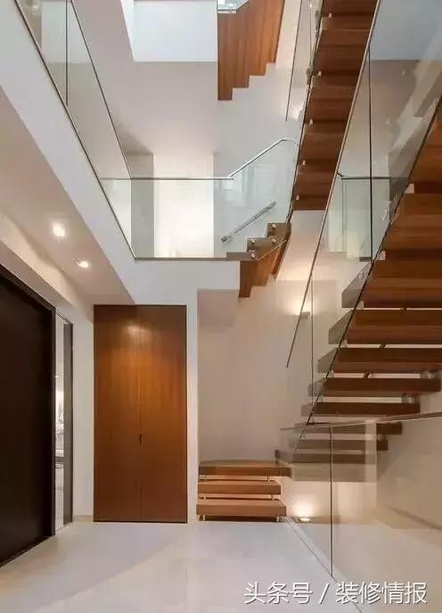 家庭装修玻璃隔断怎么做成高级感,玻璃隔断在装修中的效果