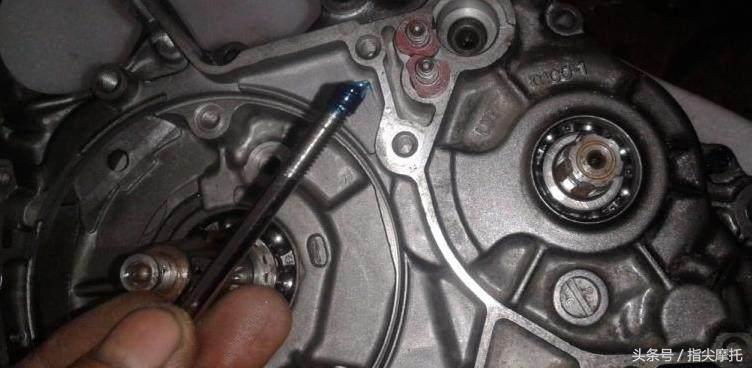 大排量摩托车维修全过程,摩托车的维修与保养从入门到精通