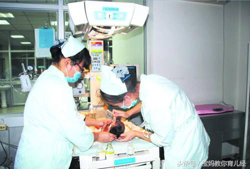 新生儿出生7天颅内出血怎么办,新生儿出生6天肚脐出血