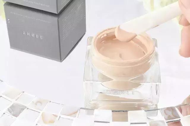 秋冬底妆服帖大法测评,底妆用什么面霜保湿持久不卡粉