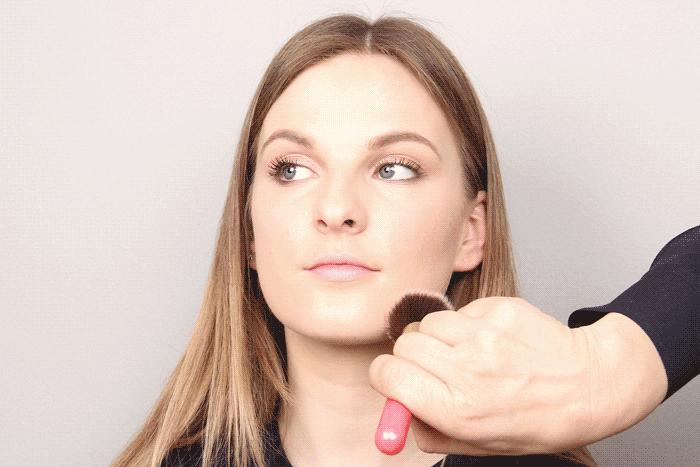 换季底妆的正确方法,换季底妆总是斑驳卡粉怎么办