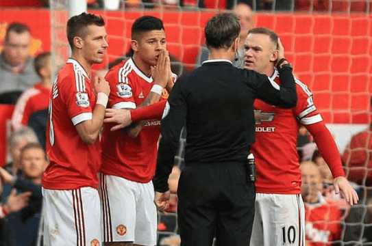 裁判屡次判罚惹争议,为什么裁判成为场上的焦点