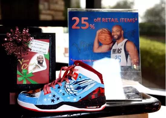 膝盖跪碎，大神的手绘战靴！