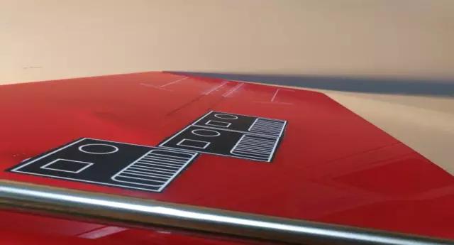 如何鉴定网球拍真假,如何辨别网球拍真假