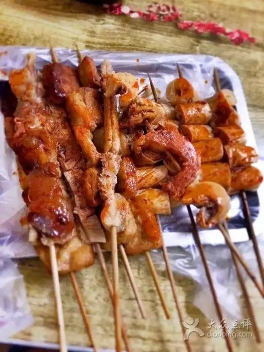 哏都宝藏美食 (哏都天津美食小吃)