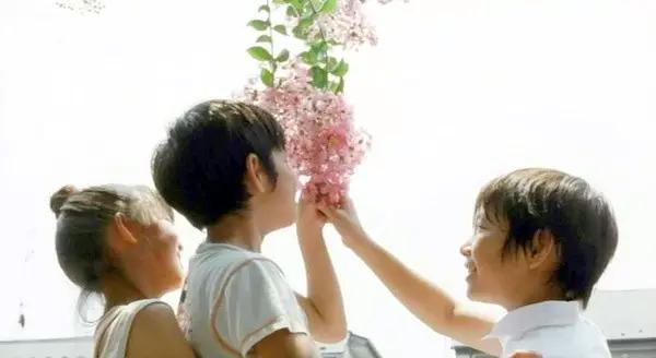 靠刷这部电影，我才敢春节回家