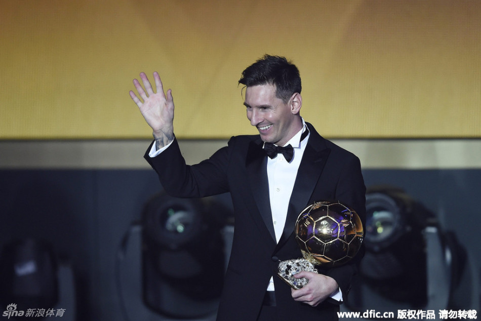 他患有侏儒症却是顶级球员,他14岁