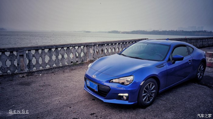 玩车报告斯巴鲁brz,新款斯巴鲁brz试驾