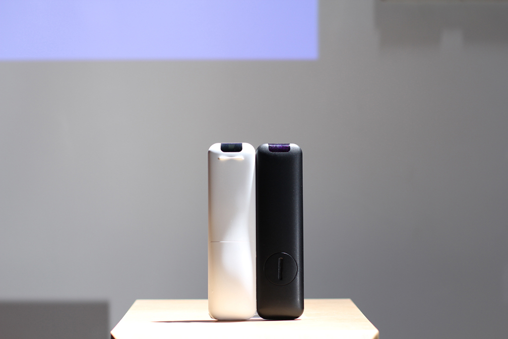 极米幕布遥控器更换,极米h1遥控器电池更换方法