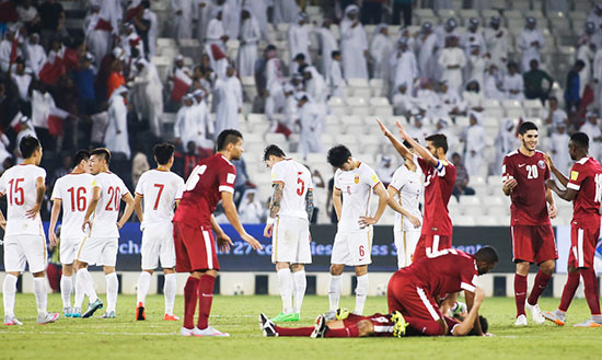 看着国足这群飞机哥，中超真要禁止外援前锋了吗？