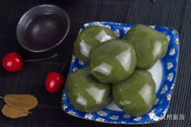 清明来上坟采野菜,清明祭祖去地里拿啥