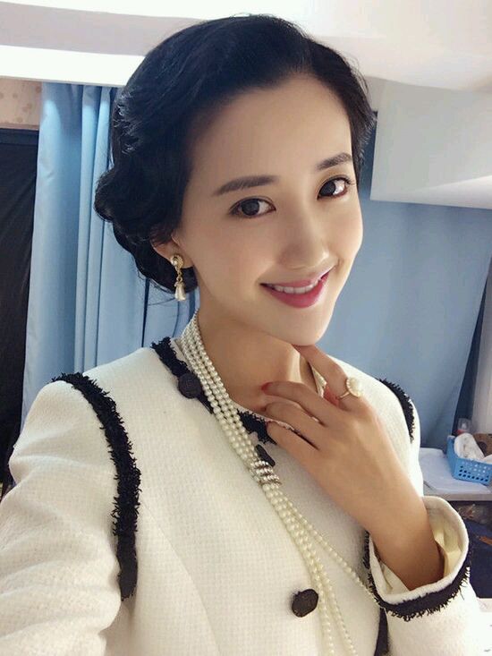 90后娱乐圈小花旦有哪些,娱乐圈90后小花