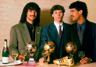 1988年欧洲杯荷兰三剑客,欧洲杯三剑客视频