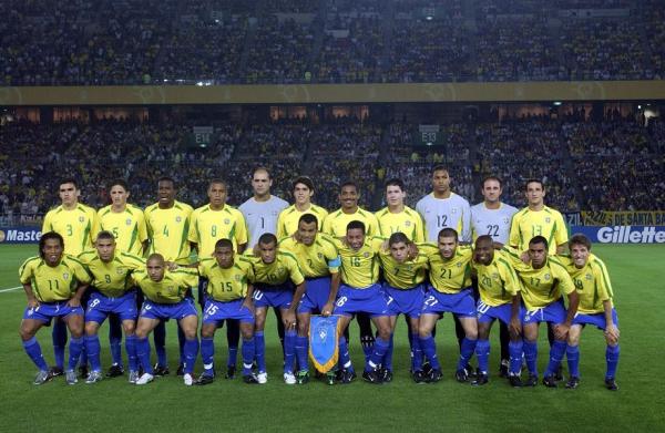 横扫巴西队,日耳曼战车横扫桑巴军团7比1