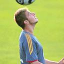 我竟无言以对原版视频,踢得不错但就是不会颠球