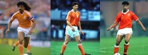 上帝召唤了一声，橙色的十四号灵巧转了个身，留下飞翔的传奇！