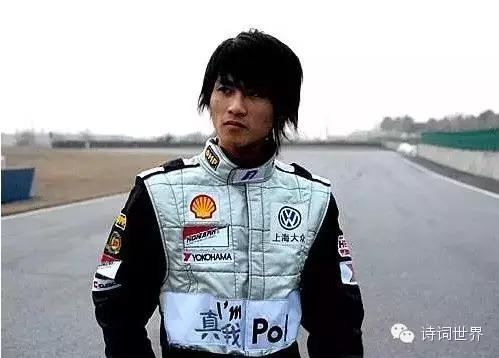 韩寒调侃社会的语录,韩寒讽刺人性的语录