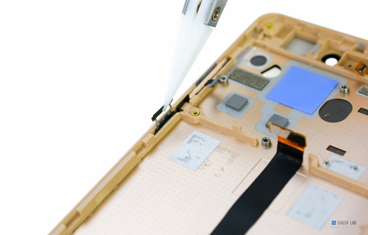 拆解小米手机,小米4s手机拆解