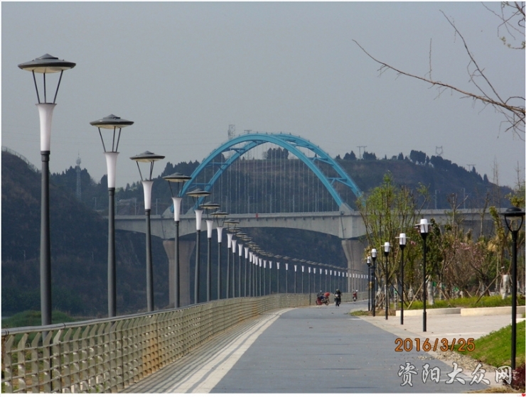 见证高铁时代,见证高铁新城未来的发展