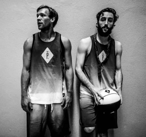 时装X运动的战乱时代编年史