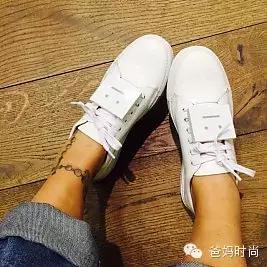 那些一眼就惊艳的小白鞋,一双不可或缺的小白鞋