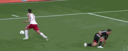 各路球星大佬教你轻松过人，从此野球地就是你天下