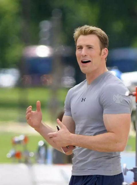 上逼耐克下打阿迪，它是如何成为运动品牌老二的？