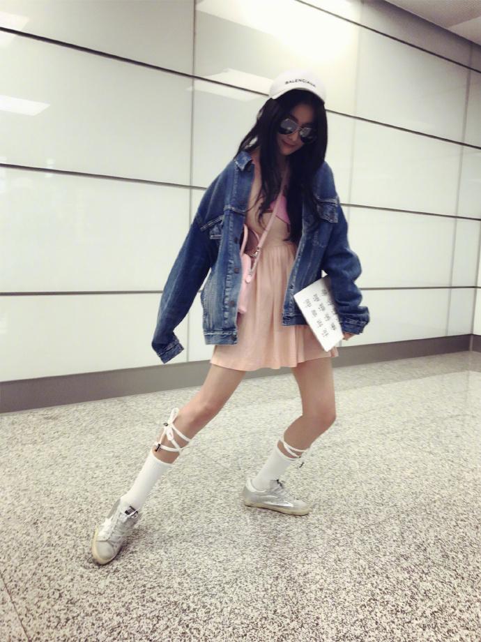 张馨予以前和现在图片对比,张馨予以前的照片是真的吗